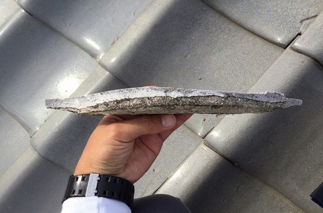 高砂市で和瓦の割れと漆喰(しっくい)はがれ、鬼首漆喰劣化を確認した屋根調査