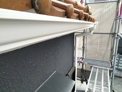 高砂市　交換後の軒樋全景