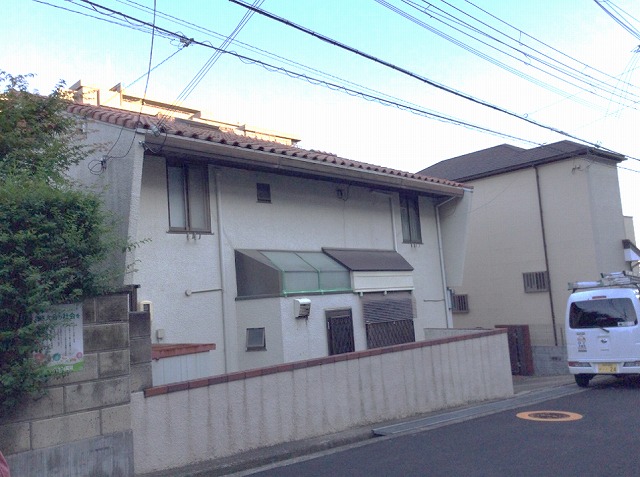 高砂市　道路側から見た住宅外観