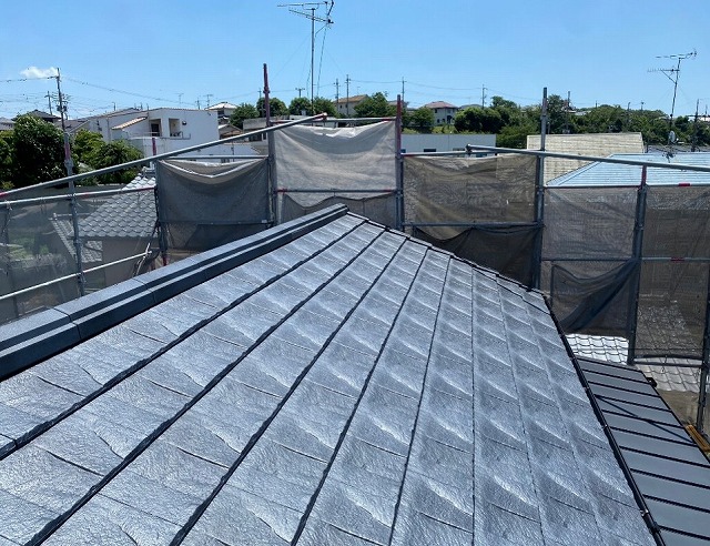 高砂市　棟板金施工後の屋根