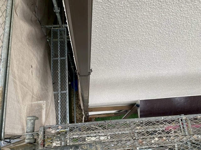 高砂市　長い面の軒樋完成