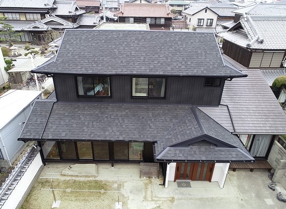 高砂市　葺き替え後の建物全景
