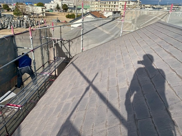 高砂市　劣化した屋根面の調査状況