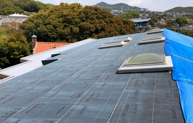 高砂市　カバー工事　防水シート敷設