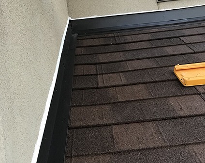 高砂市　壁際板金シール・屋根仕上がり